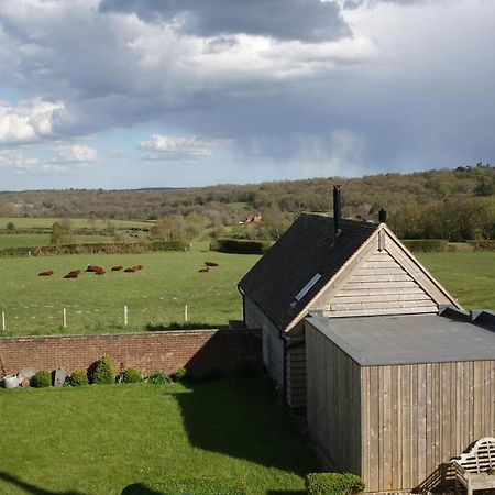 The Cowshed, Tunbridge Wells Villa ภายนอก รูปภาพ